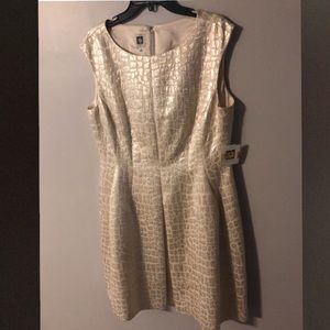Anne Klein Date/Formal/Easter/Church/Business sz16